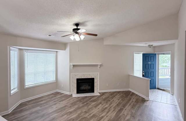 110 Breezewood Dr. Gallery 3