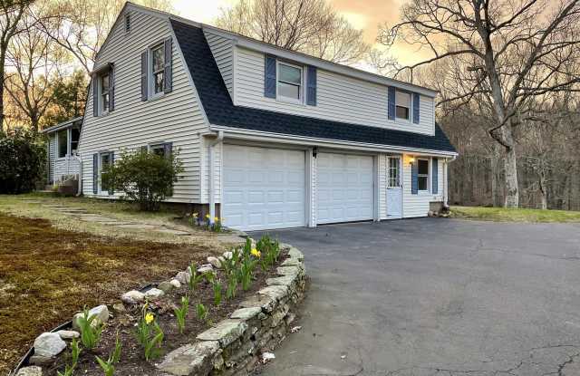 661 Chestnut Hill Road Gallery 2