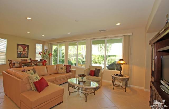 60515 Living Stone Drive Gallery 3