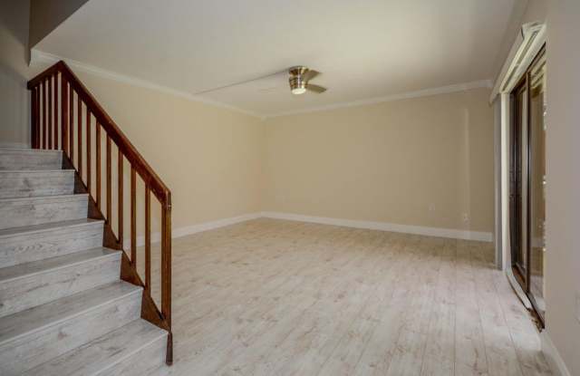 3157 Gardens East Drive Gallery 3