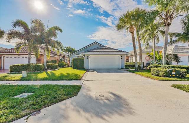 2622 Country Golf Drive - 2622 Country Golf Drive, Wellington, FL 33414