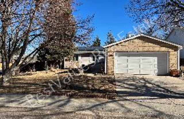 2702 S Pagosa St - 2702 South Pagosa Street, Aurora, CO 80013