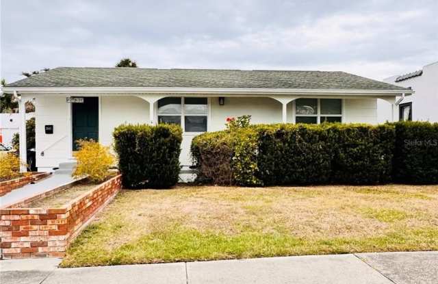 2837 18TH AVENUE N photos photos