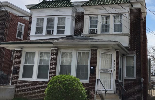 1225 MAGNOLIA AVENUE - 1225 Magnolia Avenue, Camden, NJ 08103
