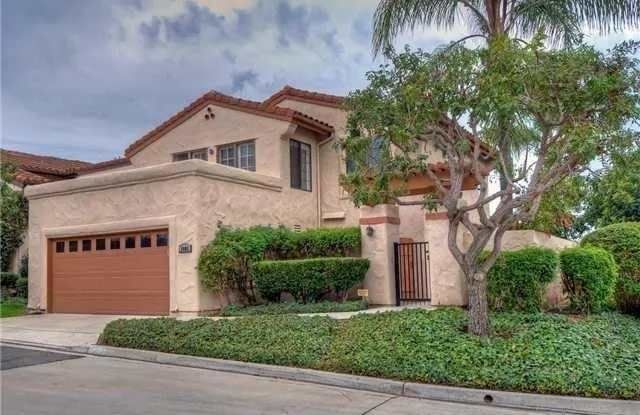 3805 Violet Glen Gallery 1