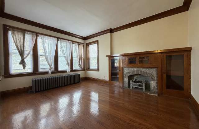 6938 S Campbell Avenue Gallery 2