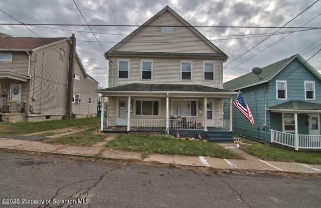 19 W Bergh Street photos photos
