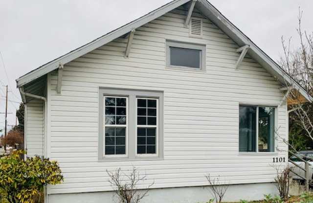 1101 3RD ST SE - 1101 3rd Street Southeast, Auburn, WA 98002