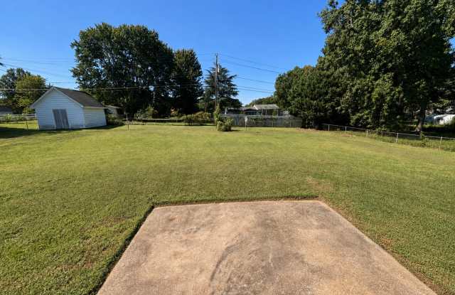 813 Branchwood Drive Gallery 4