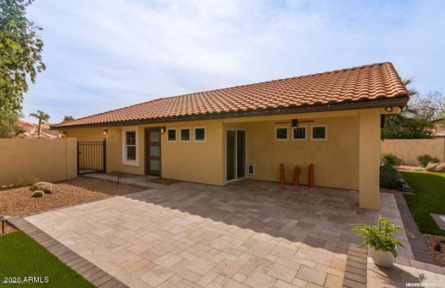 1634 S VILLAS Lane Gallery 4