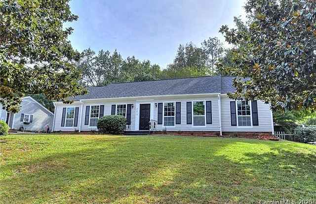 2816 Barcan Court - 2816 Barcan Court, Charlotte, NC 28210