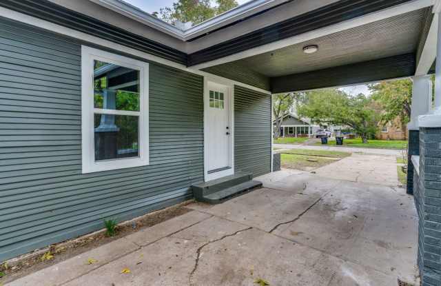 Beautiful home in Southwest Cleburne Gallery 4