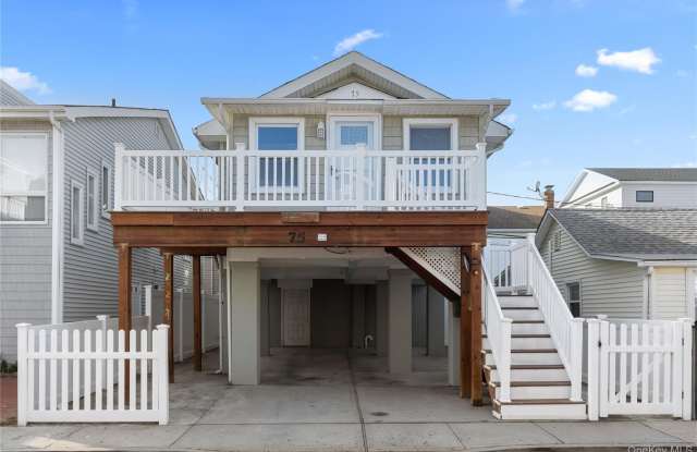 75 Wisconsin Street photos photos