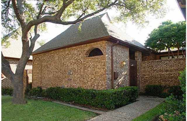 1628 Banbury Ln - 1628 Banbury Lane, Carrollton, TX 75006