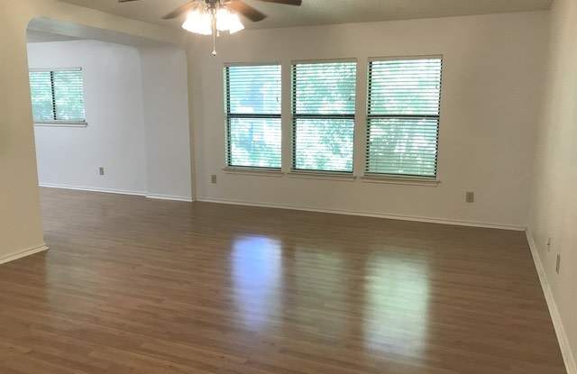 4826 CORIAN SPRINGS DR Gallery 2