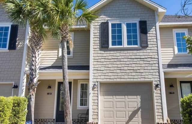69 Christian Drive Gallery 1