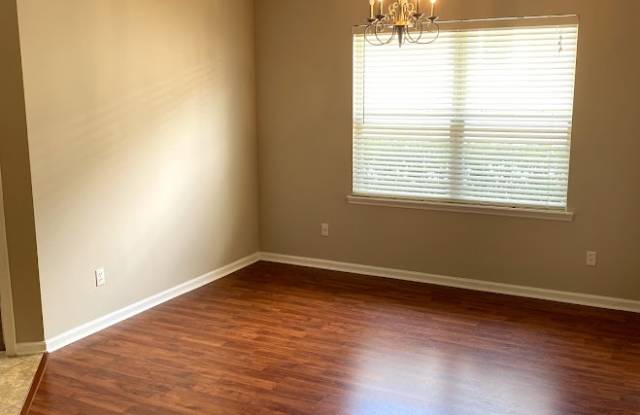 6335 Courtney Crest Lane Gallery 3
