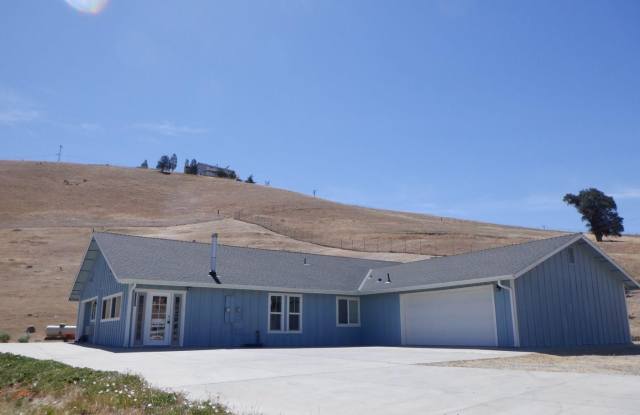 23900 Sage Avenue - 23900 Sage Avenue, Golden Hills, CA 93561