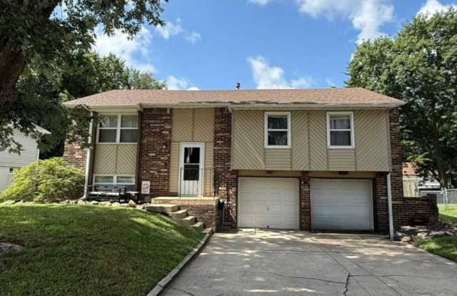 Spacious 3 Bedroom Home with Finished Basement photos photos