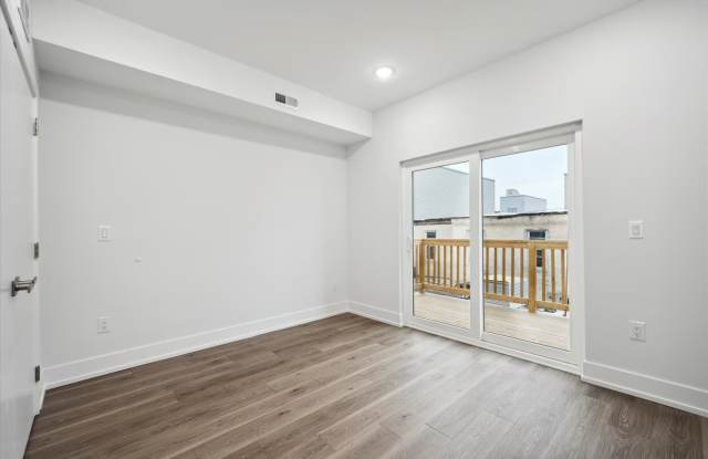 2105 North Fairhill Street - 2 Gallery 3