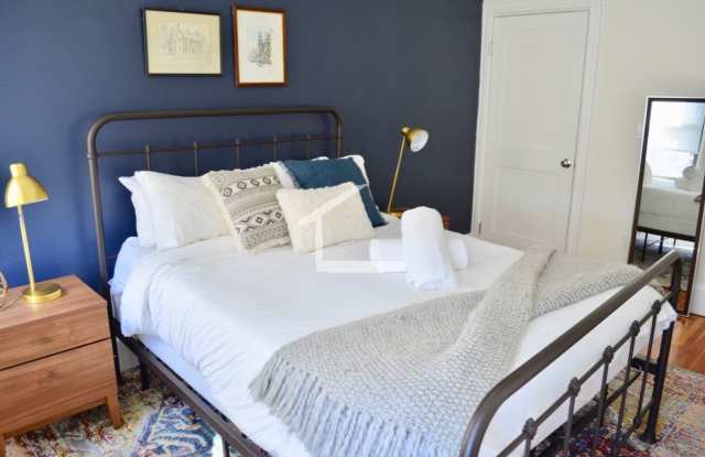 2 Bedroom Gallery 3