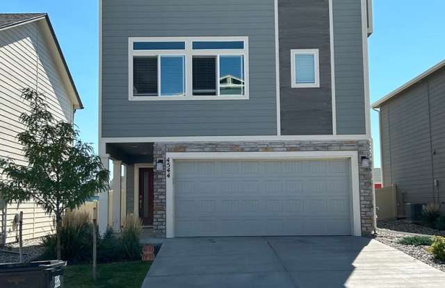 Single family home in Chapel Heights! photos photos