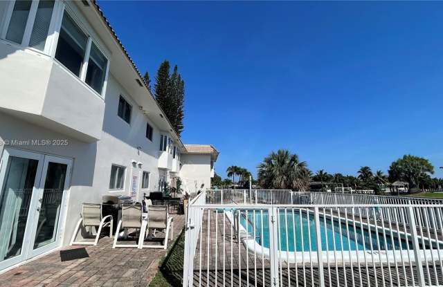 840 Pine Dr photos photos