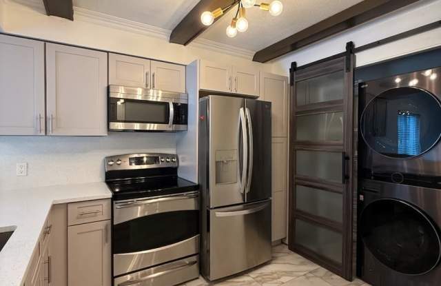 4410 White Pine Avenue Gallery 1
