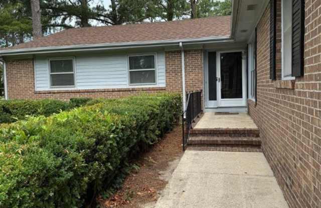 1613 Banbury Drive - 1613 Banbury Drive, Fayetteville, NC 28304