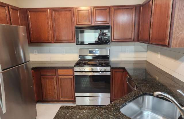13107 MILLHAVEN PLACE photos photos