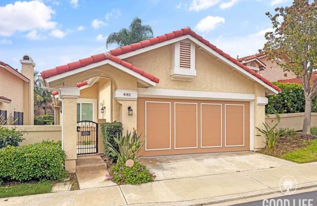 harming 2BR/2BA Townhome with Private Yard  2-Car Garage in UTC photos photos