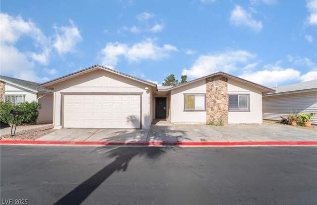 4739 BUENA VISTA Way - 4739 Buena Vista Way, Whitney, NV 89122