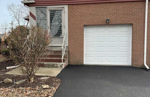 18425 Dixie Highway - 18425 Dixie Highway, Homewood, IL 60430