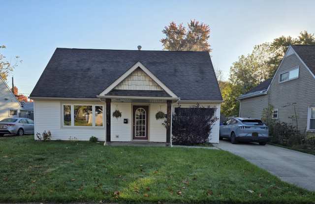 2325 Larchdale Drive Gallery 1