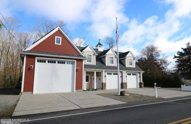 45 Main Street - 45 Main Street, Waretown, NJ 08758