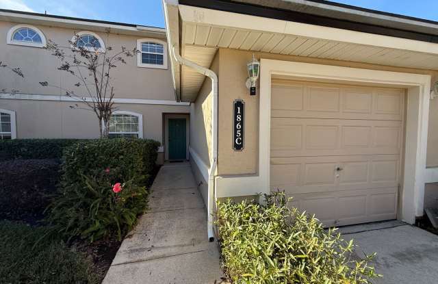 Highly desirable 3 bedroom, 2.5 bath Townhome in Fleming Island Plantation!! photos photos