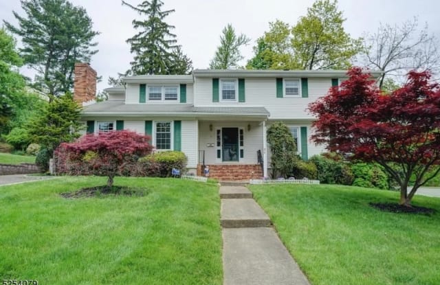 2 Whitney Ter - 2 Whitney Terrace, Verona, NJ 07044