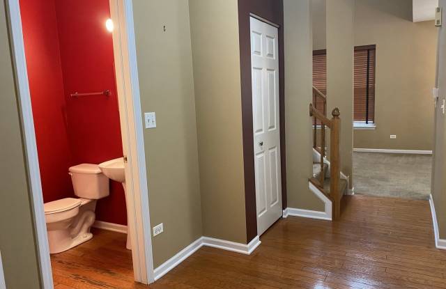 2824 White Thorn Circle Gallery 3