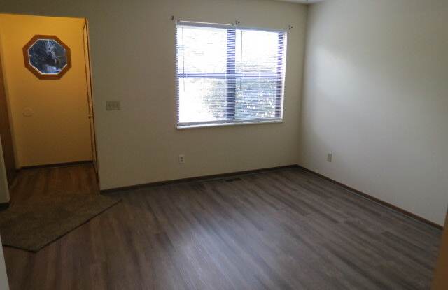 2265 Hughey Drive Gallery 3
