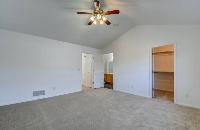 9574 Brentwood Way Unit B Gallery 3