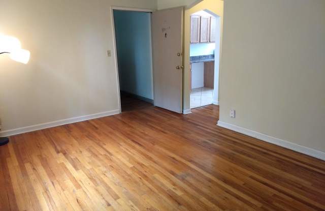5936 Belmont Ave photos photos