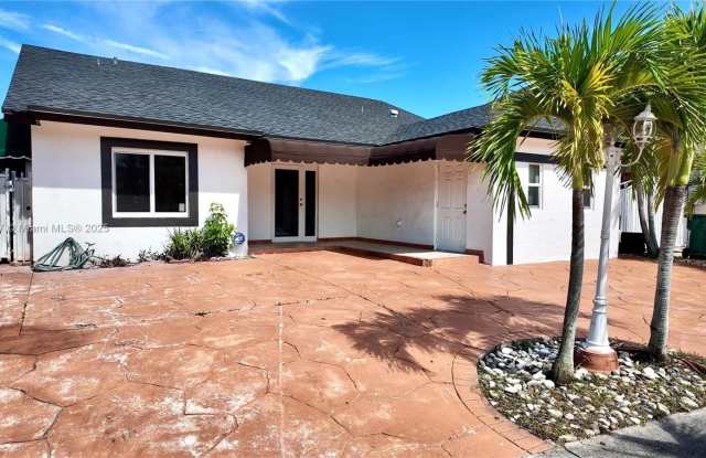 5805 SW 155th Ct photos photos