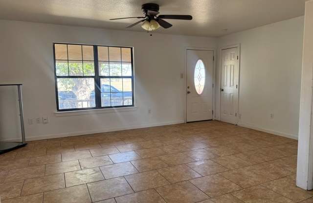 5405 McKnight Dr Gallery 3