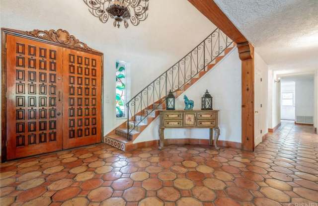 327 Bell Canyon Road Gallery 4