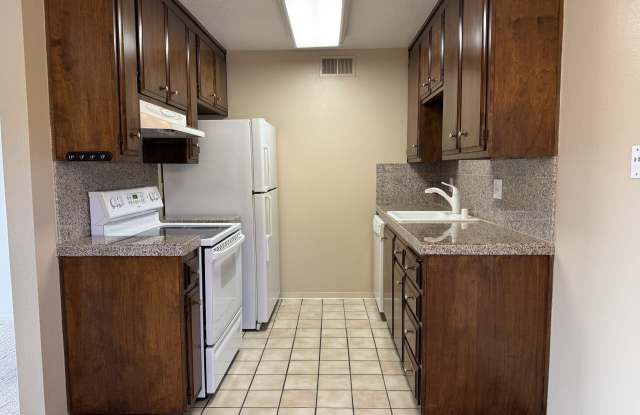 6536 Embarcadero Dr Apt 7 Gallery 3