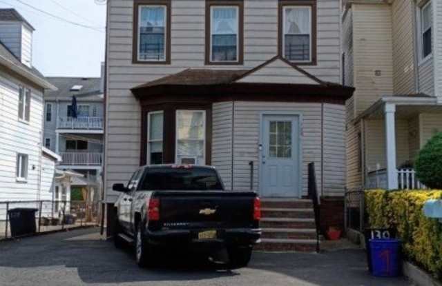 130 Montclair Ave photos photos