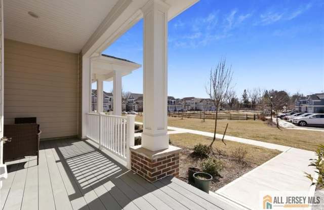 1 Lafayette Way photos photos
