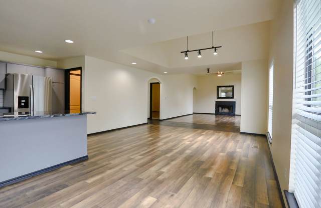 Modern 3BR/2BA Home in Jenks School District — Renovated with Granite Kitchen  Private Patio photos photos