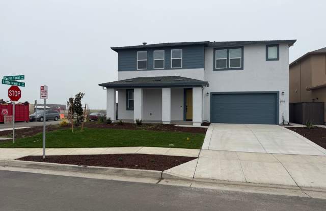 Beautiful Sacramento 5 Bedroom 3 Bathroom 3000 Sqft. Home for Rent photos photos