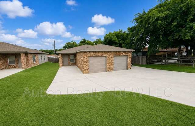 8006 Doreen Avenue - 8006 Doreen Avenue, Fort Worth, TX 76116